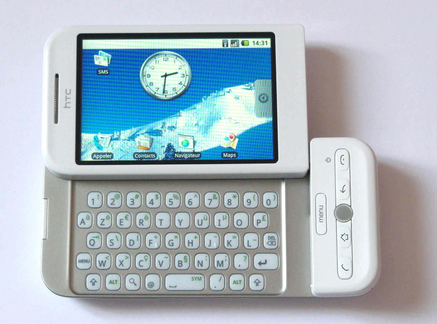 Android vs iPhone: 15 năm cạnh tranh và đổi mới từ tuyên bố “hủy diệt Android” của Steve Jobs - Ảnh 1