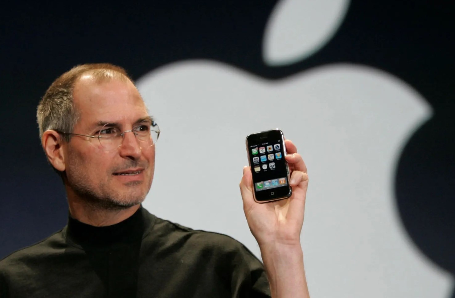 Android vs iPhone: 15 năm cạnh tranh và đổi mới từ tuyên bố “hủy diệt Android” của Steve Jobs - Ảnh 2