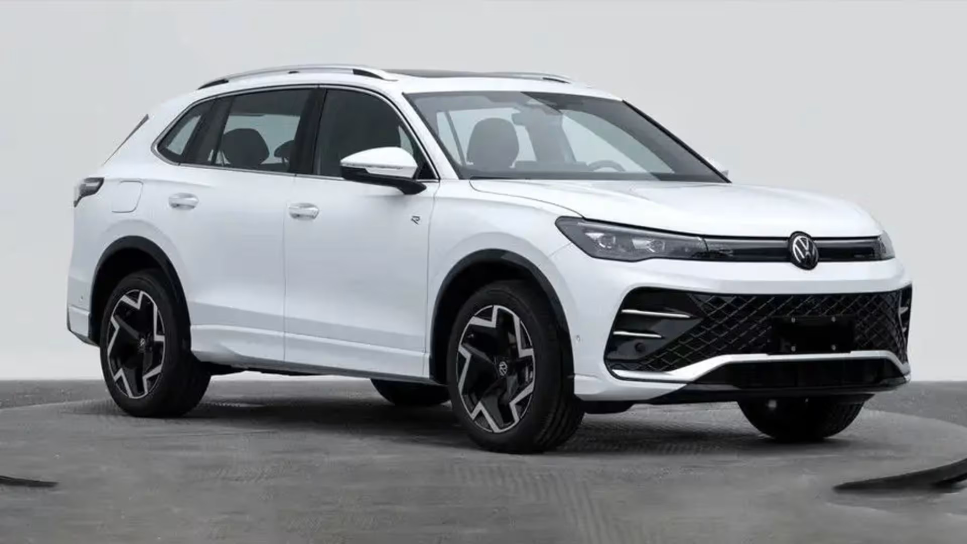 Lộ diện VW Tayron - Mẫu xe có thể thay thế Tiguan Allspace tại Việt Nam trong thời gian tới - Ảnh 4