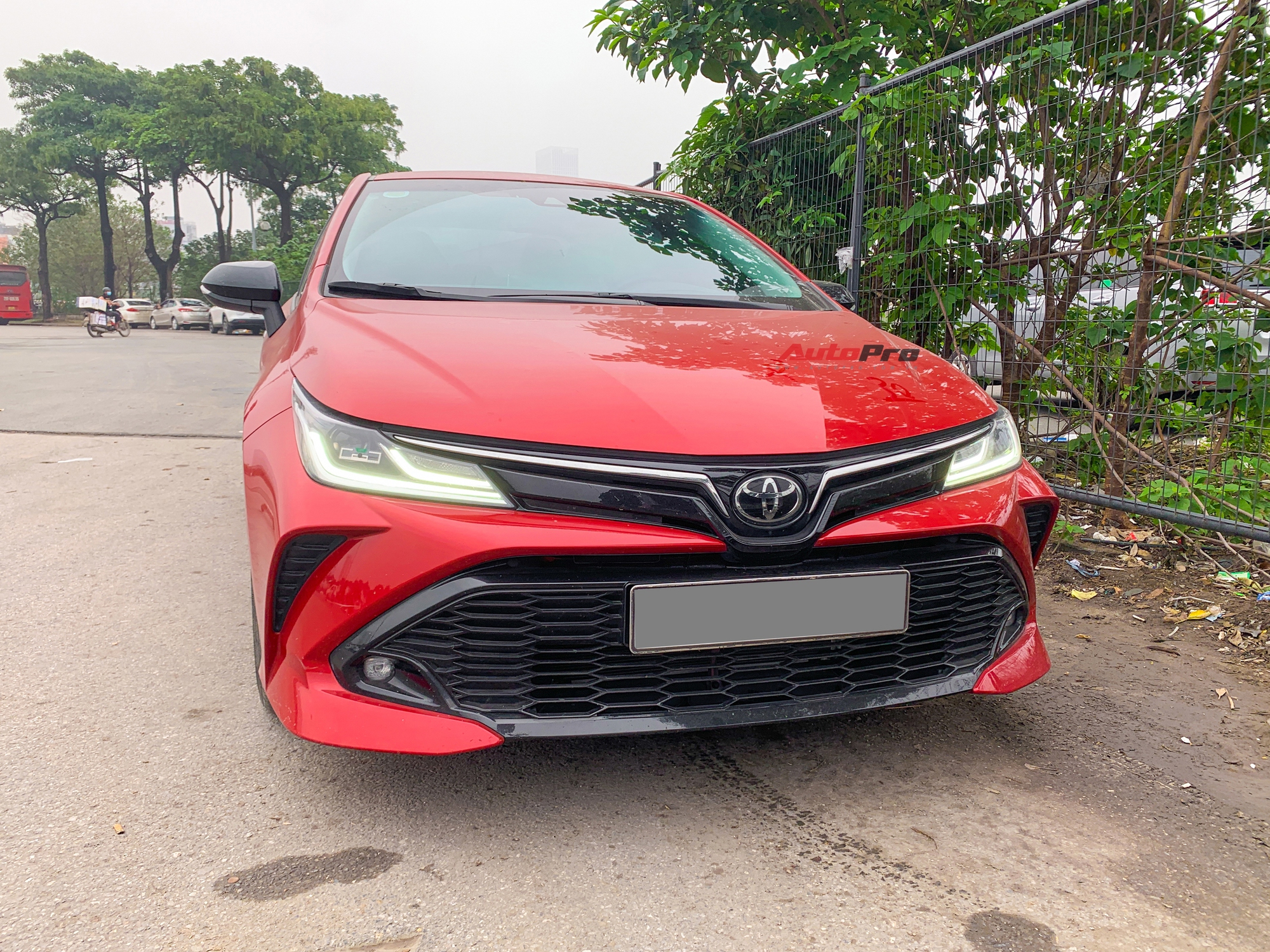 Toyota Corolla Altis GR Sport đầu tiên xuất hiện tại Việt Nam: Ngoại hình hầm hố khác hẳn phong cách ‘doanh nhân’, đấu Civic RS - Ảnh 5