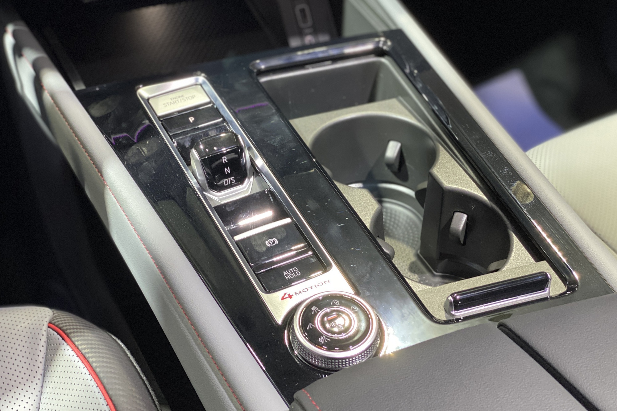 VW Teramont X ra mắt Việt Nam: Giá từ 1,998 tỷ, 2 phiên bản, nhiều công nghệ, đấu Explorer bằng giá rẻ hơn đúng 1 triệu đồng - Ảnh 16