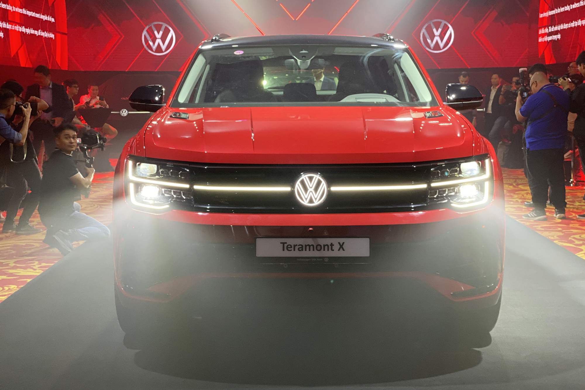 VW Teramont X ra mắt Việt Nam: Giá từ 1,998 tỷ, 2 phiên bản, nhiều công nghệ, đấu Explorer bằng giá rẻ hơn đúng 1 triệu đồng - Ảnh 20