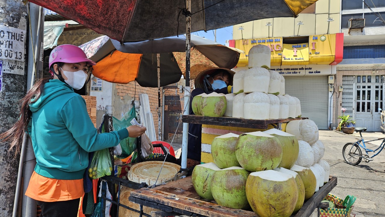 Kiếm tiền triệu từ trái cây giải nhiệt mùa nóng - Ảnh 2