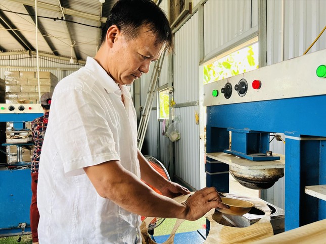 Người đưa mo cau xuất ngoại - Ảnh 1