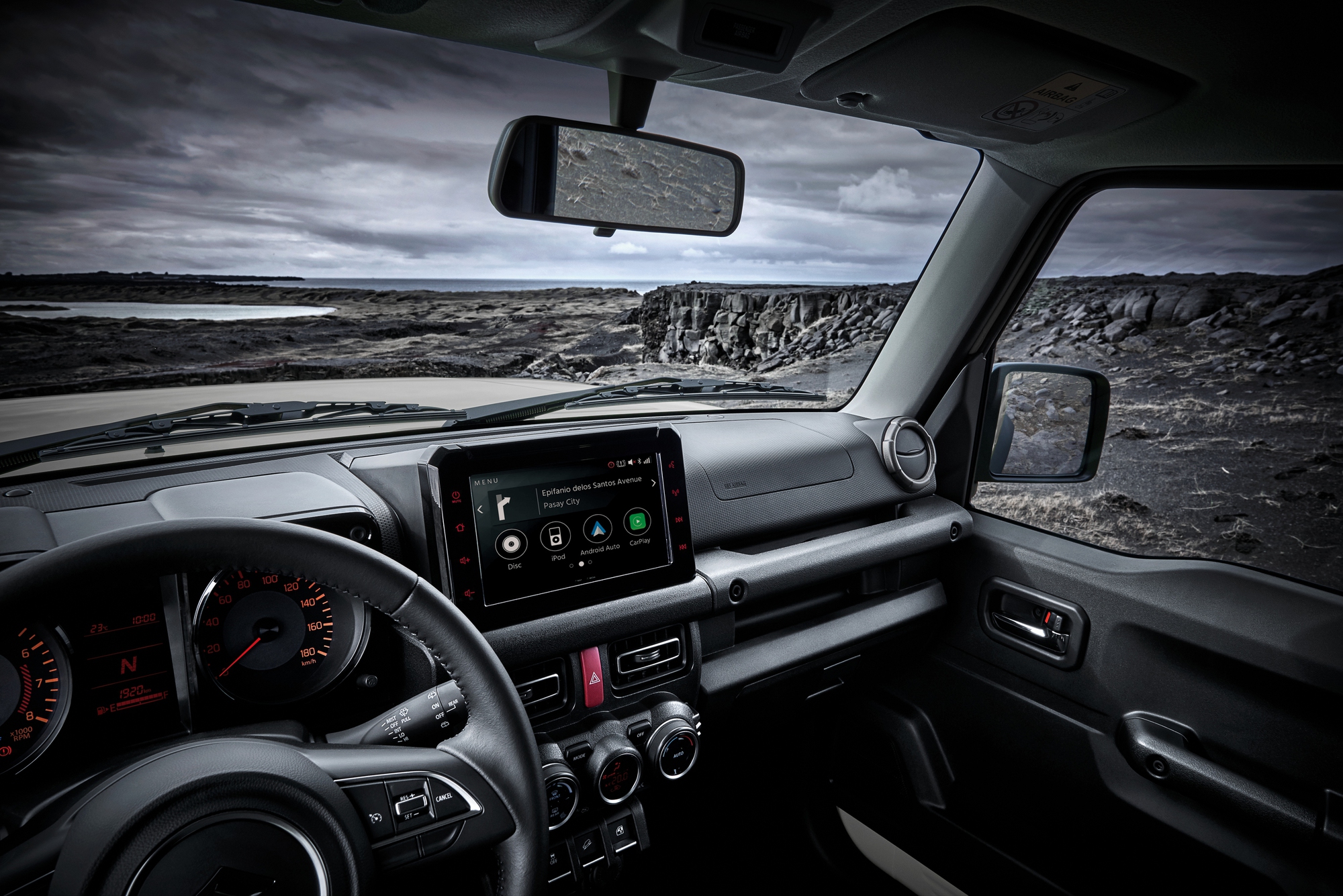 Suzuki Jimny chốt giá từ 789 triệu tại Việt Nam: Nhập Nhật, nội thất đơn sơ nhưng nhiều trang bị chuyên off-road - Ảnh 8