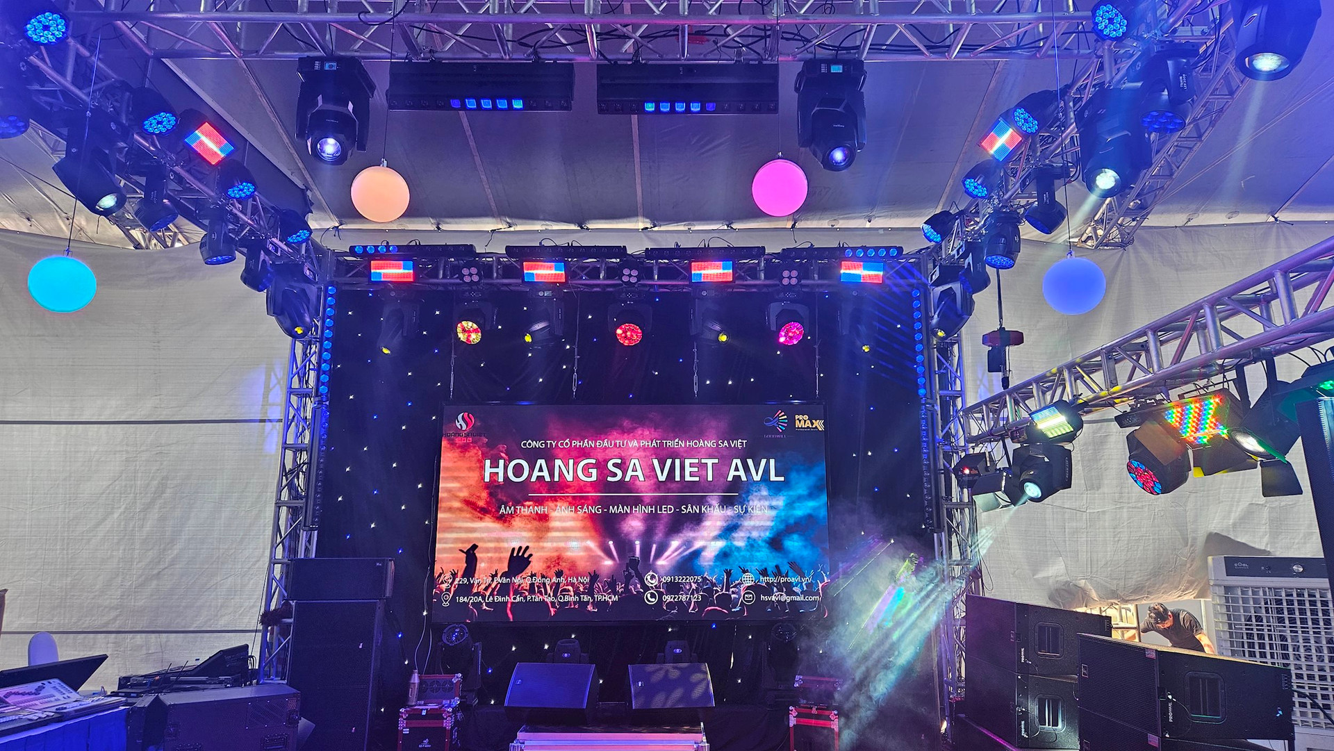 Nghỉ lễ chưa biết đi đâu, tới ngay Plase Show 2024 để trải nghiệm ‘bữa tiệc’ âm thanh ánh sáng đỉnh cao - Ảnh 11