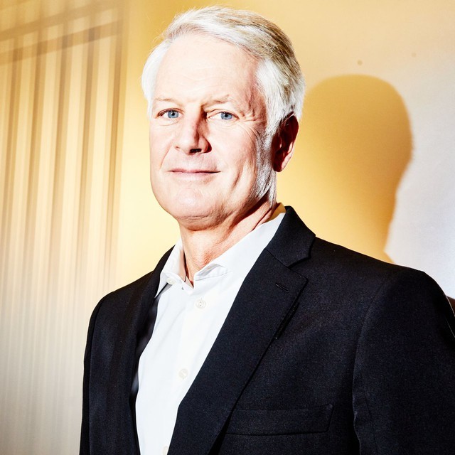 Nike 'mất gốc', lao đao trước On, Hoka: Bỏ bê mỏ vàng giày chạy bộ, mãi dựa vào quá khứ để sống, sa thải 1.600 người khiến nội bộ nhân viên bất mãn sâu sắc - Ảnh 1