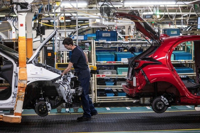 Nổi tiếng là nơi làm việc trong mơ, Toyota bất ngờ bị tố sa thải nhân viên bất cứ lúc nào, môi trường làm việc khổ cực, phải giả vờ tăng lương tránh đàm tiếu - Ảnh 2