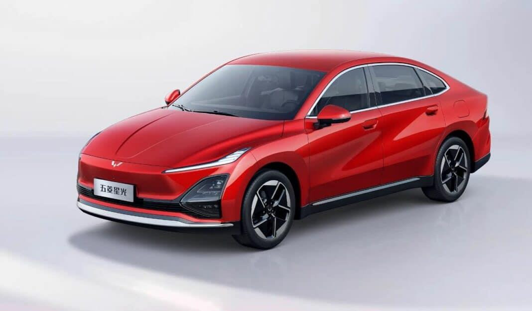 Hãng xe Trung Quốc đang bán tại Việt Nam trình làng mẫu sedan ngang cỡ Toyota Camry, khởi điểm từ 300 triệu đồng - Ảnh 1