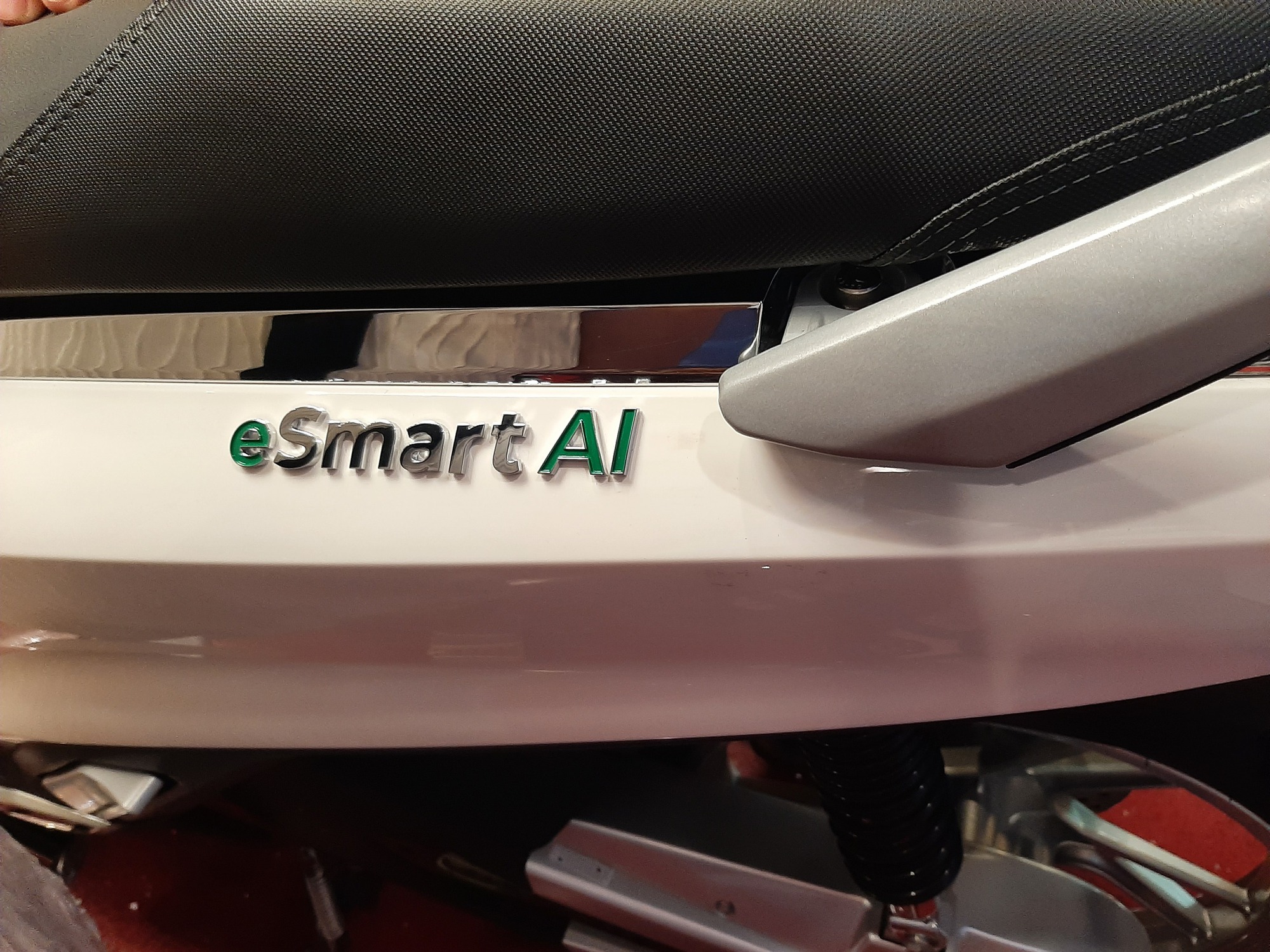 Chiếc xe có "bộ não thông minh" đầu tiên 100% made by Vietnam có gì đặc biệt? - Ảnh 6