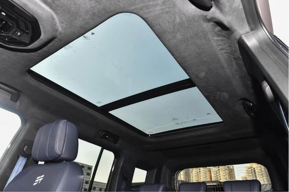 Hãng xe xây nhà máy 20.000 tỷ tại Việt Nam ra mắt siêu phẩm SUV: thiết kế đậm chất Defender 110, phạm vi di chuyển lên tới 1.300 km - Ảnh 6