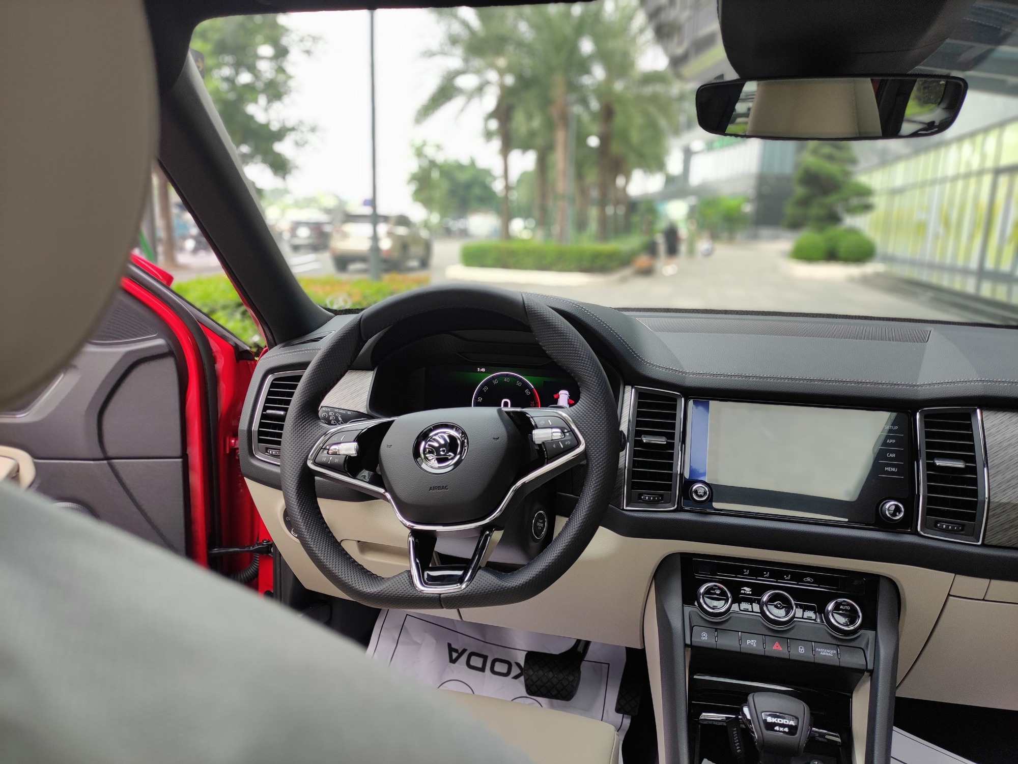 Skoda Karoq, Kodiaq giảm tới 124 triệu chi phí lăn bánh: Giá khởi điểm thực tế còn hơn 880 triệu, dễ cạnh tranh nhóm CX-5, Tucson - Ảnh 8