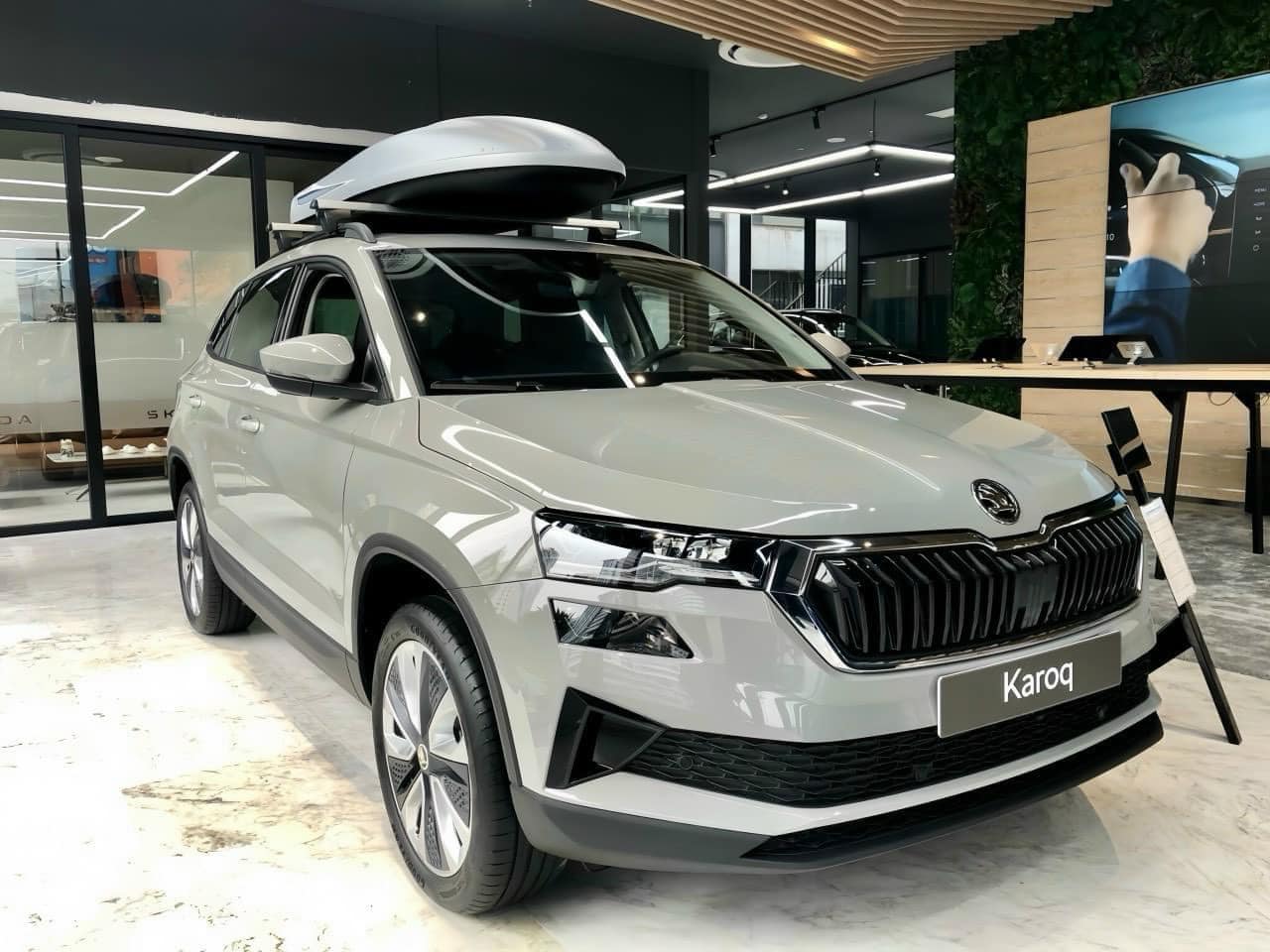 Skoda Karoq, Kodiaq giảm tới 124 triệu chi phí lăn bánh: Giá khởi điểm thực tế còn hơn 880 triệu, dễ cạnh tranh nhóm CX-5, Tucson - Ảnh 3