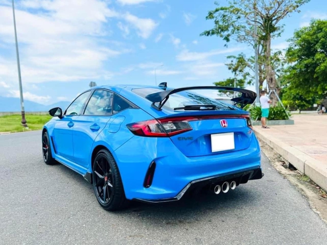 Lấy chiếc Honda Civic Type R này, bạn sẽ tiết kiệm 400 triệu so với mua ‘đập hộp’, người bán khẳng định xe mới lăn bánh 900km - Ảnh 6