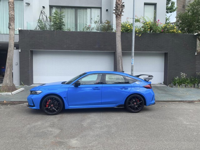 Lấy chiếc Honda Civic Type R này, bạn sẽ tiết kiệm 400 triệu so với mua ‘đập hộp’, người bán khẳng định xe mới lăn bánh 900km - Ảnh 4