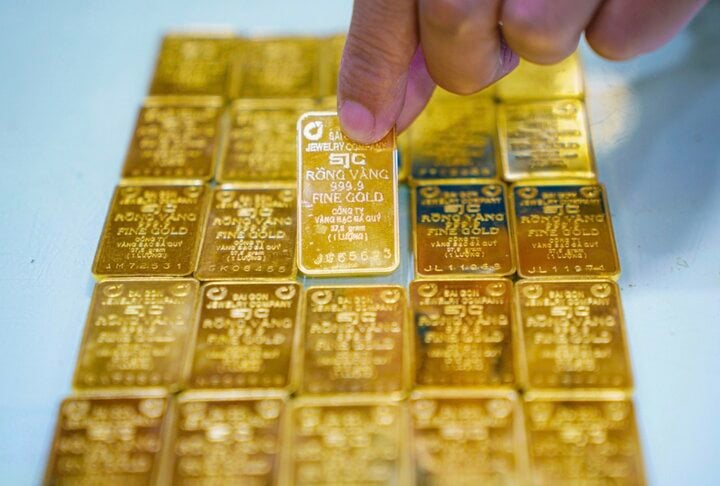 Nhiều lần phải hủy đấu thầu vàng, Ngân hàng Nhà nước cần làm gì? - Ảnh 1