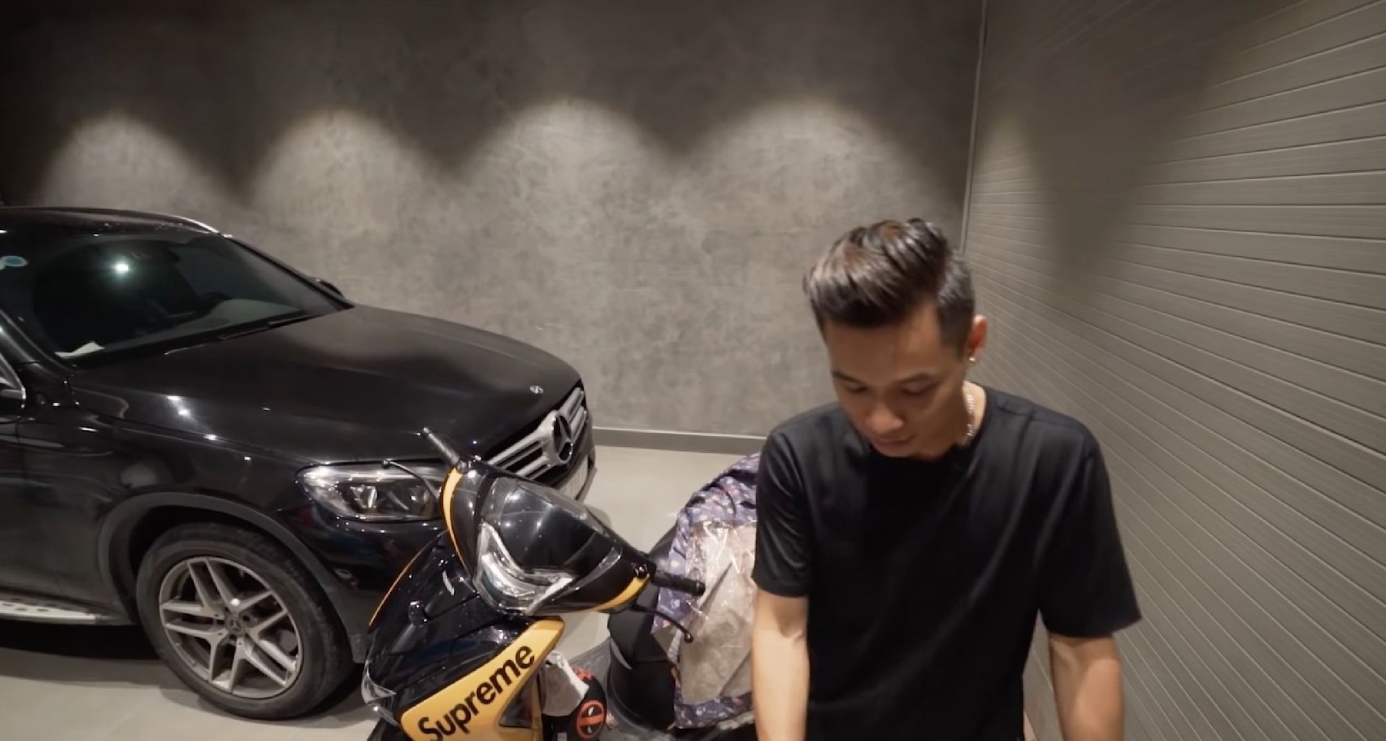 Ngoài nguồn thu khủng từ kênh YouTube mới ‘bay màu’, Độ Mixi kiếm tiền ‘đỉnh chóp’ ra sao, giàu cỡ nào mà trong nhà có sẵn máy đếm tiền? - Ảnh 2