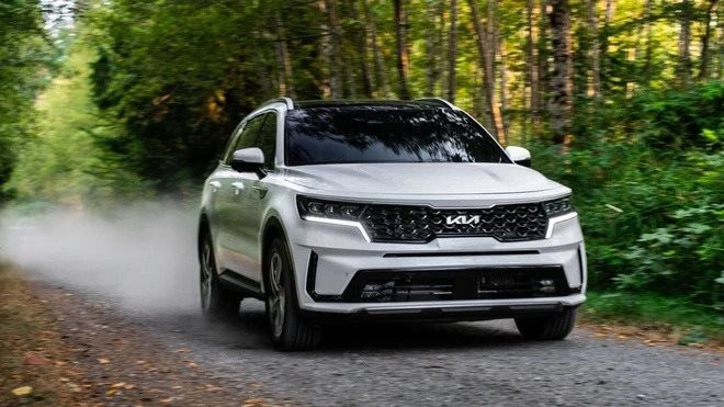 Kia điều chỉnh giảm giá hàng loạt SUV để đua doanh số, cao nhất 30 triệu đồng - Ảnh 1