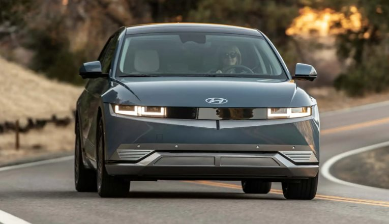 Một ông lớn xe điện châu Á đang 'ăn nên làm ra' tại Mỹ: Doanh số vượt xa Ford và GM, người Việt cũng ngày càng ưa chuộng - Ảnh 1