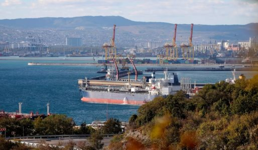 Tưởng bị loạt khách hàng quay lưng, Nga bất ngờ báo cáo doanh thu dầu mỏ bội thu trong quý 1, chuẩn bị gây sốt trở lại nhờ 1 động thái của Mỹ - Ảnh 1