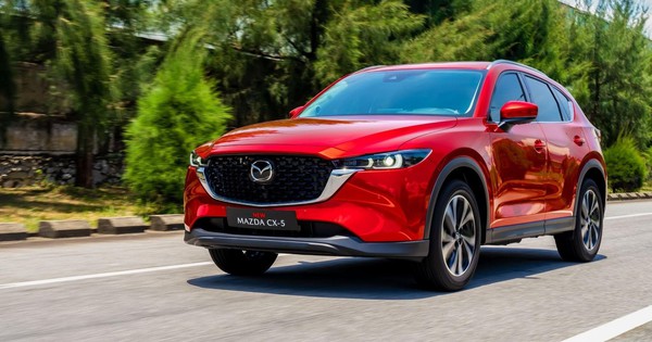 Đua với Honda CR-V và Hyundai Tucson, Mazda CX-5 bất ngờ giảm trở về mức giá ‘huyền thoại’