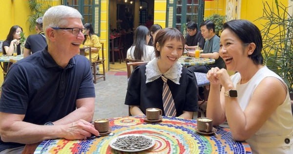 CEO Tim Cook nhận tin 'sét đánh' trong ngày vi vu cà phê trứng Hà Nội: Doanh số iPhone giảm gần 2 chữ số, mất luôn ngôi vị top 1 thị trường