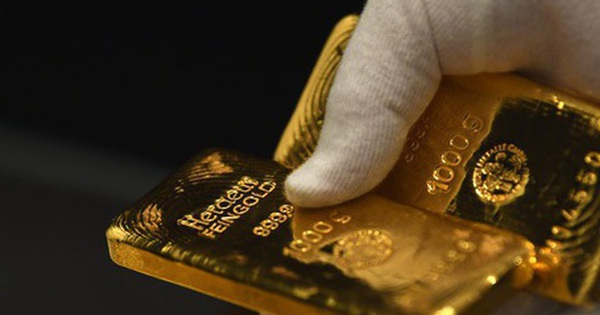 Giá vàng sẽ sớm chạm mức 3.000 USD/ounce