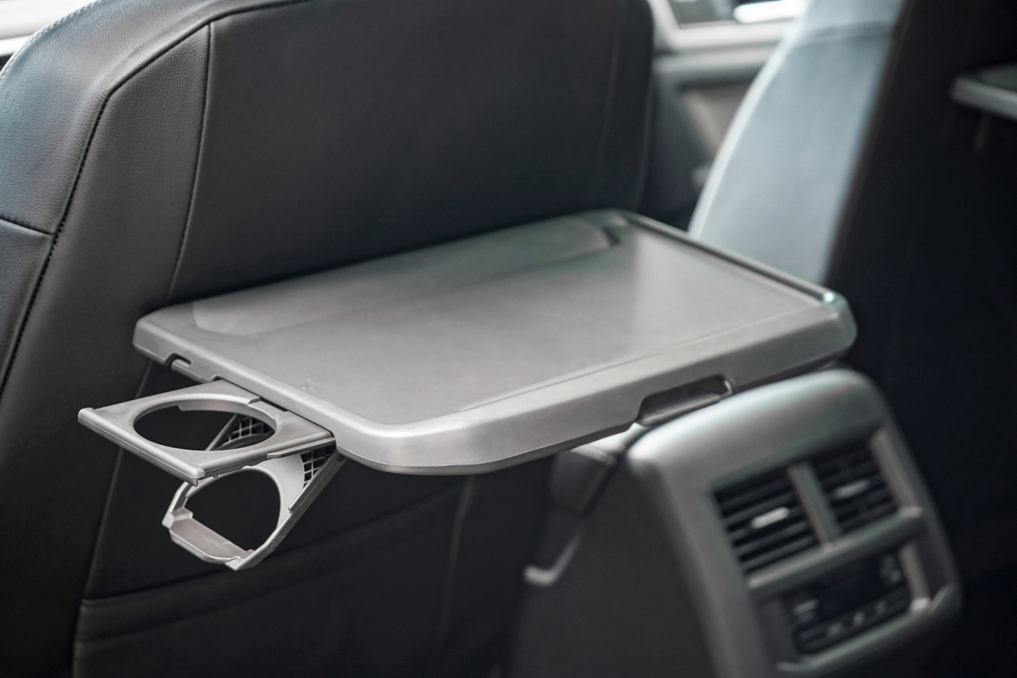 Volkswagen Teramont 'full option' ra mắt Việt Nam: Thêm trang bị cao cấp, bổ sung an toàn, giá rẻ hơn cả bản thường - Ảnh 12