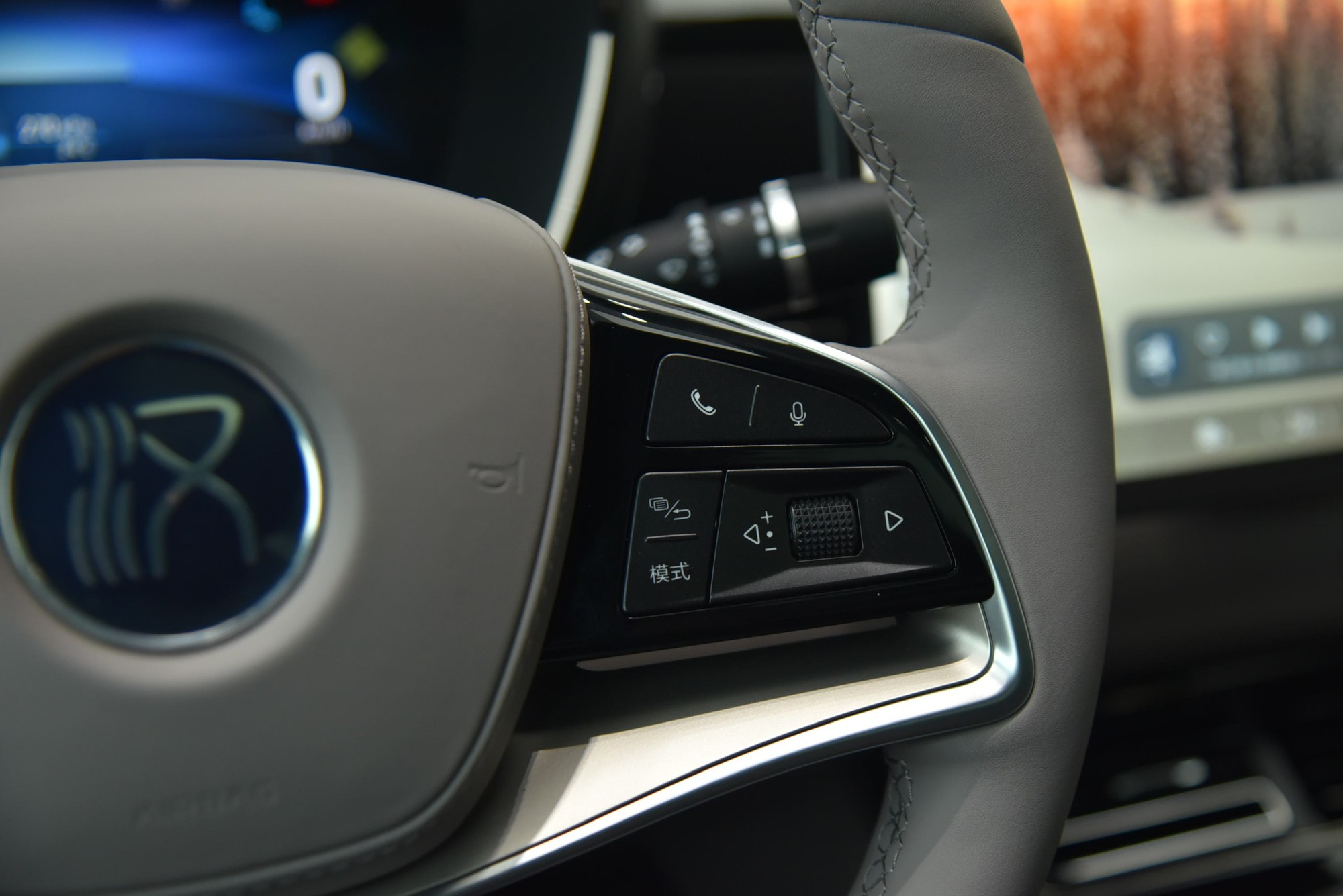 BYD Han EV sắp về Việt Nam dễ ‘hot’: Dáng như Taycan, chạy Hà Nội - Quảng Trị chỉ cần 1 lần sạc - Ảnh 10