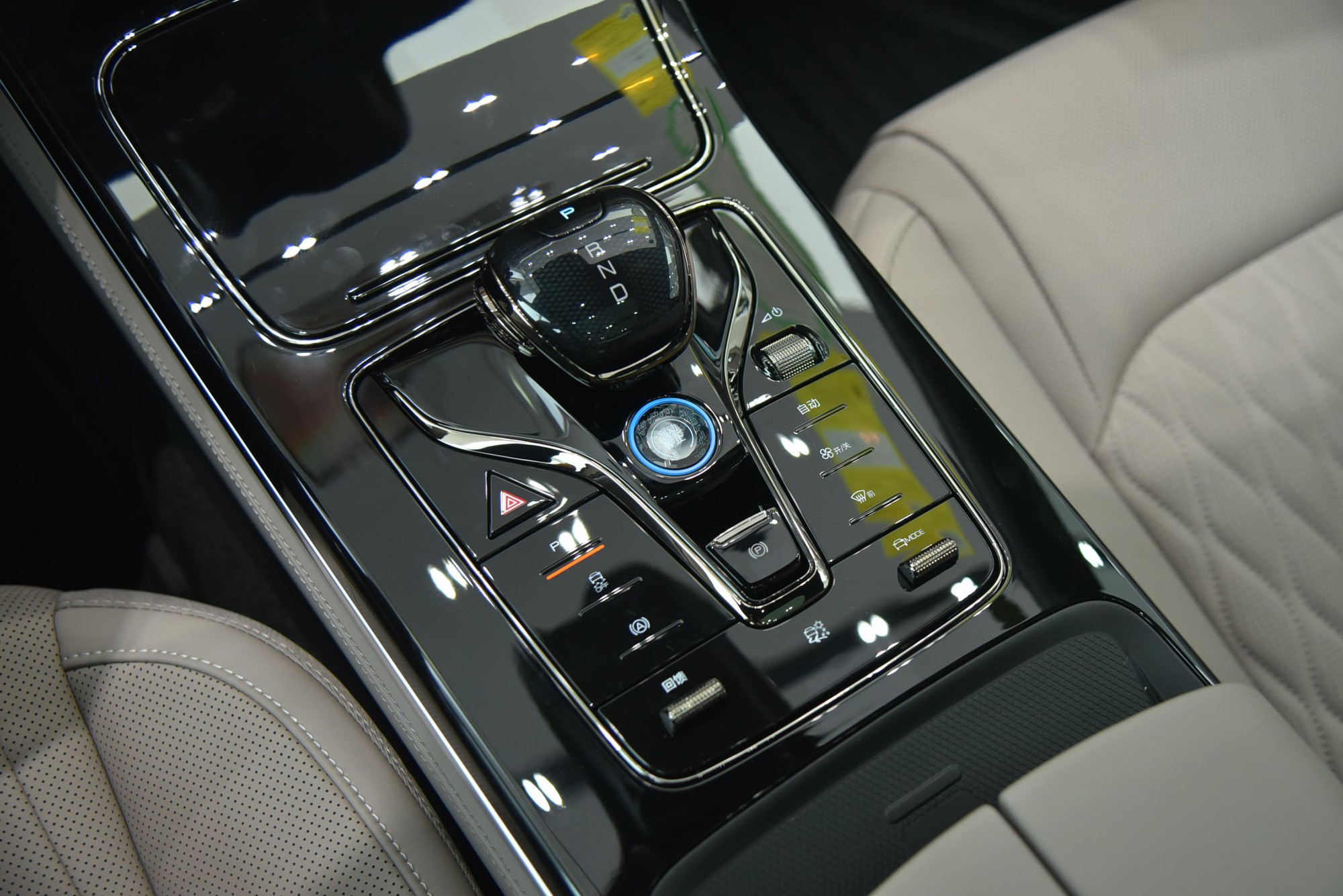 BYD Han EV sắp về Việt Nam dễ ‘hot’: Dáng như Taycan, chạy Hà Nội - Quảng Trị chỉ cần 1 lần sạc - Ảnh 11