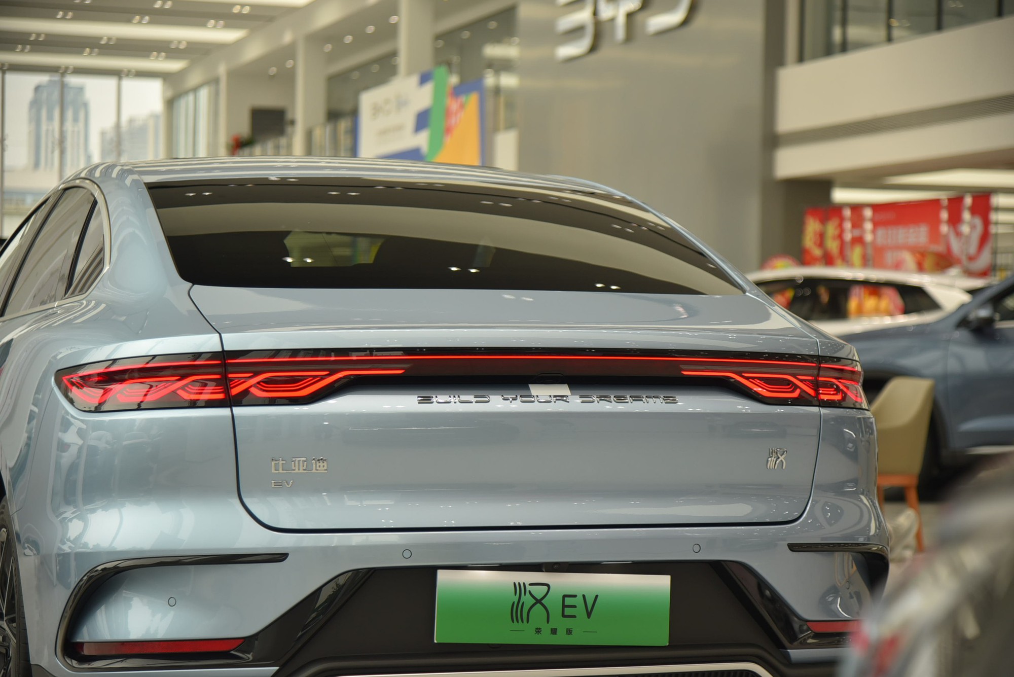 BYD Han EV sắp về Việt Nam dễ ‘hot’: Dáng như Taycan, chạy Hà Nội - Quảng Trị chỉ cần 1 lần sạc - Ảnh 4