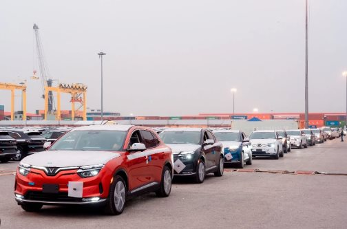 VinFast nối lại chương trình 'thu cũ đổi mới' ô tô, lần này tiếp tục bắt tay Chợ Tốt thay vì tự làm - Ảnh 1