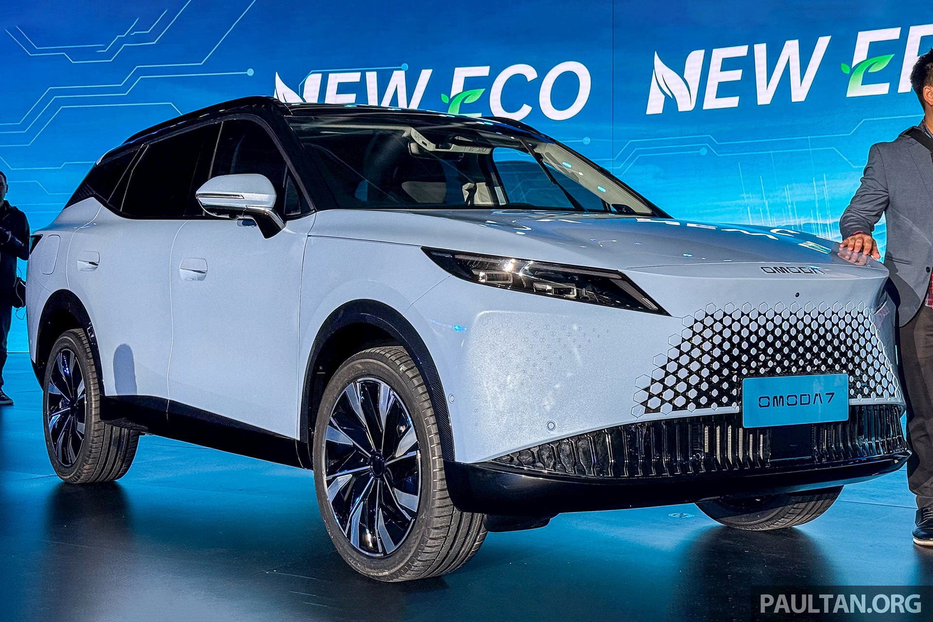 Hãng xe hợp tác với Geleximco xây nhà máy tại Việt Nam ra mắt bom tấn SUV cỡ C: chỉ tiêu thụ 4,89 lít/100 km, so kè Honda CR-V - Ảnh 1