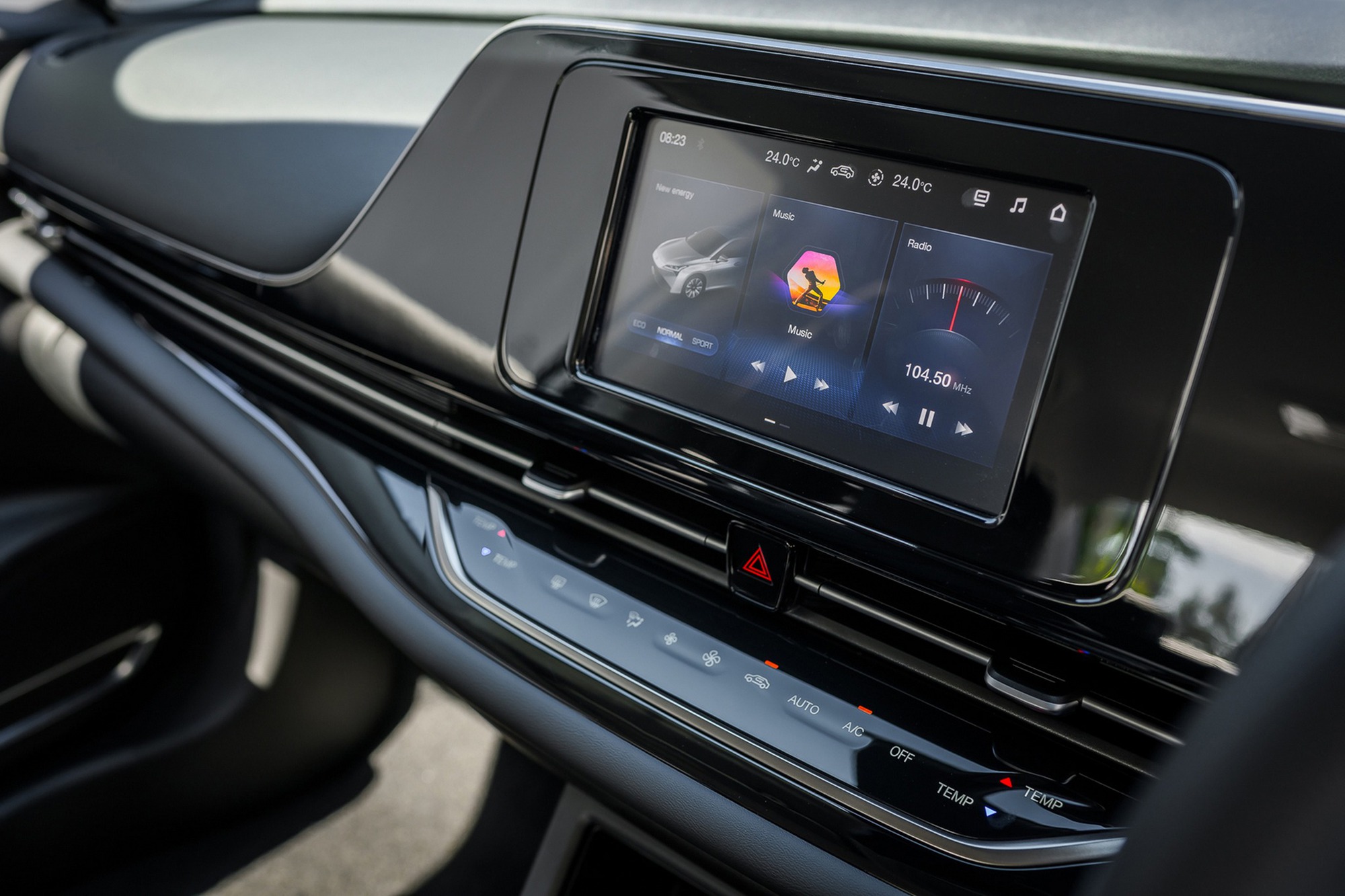 Cặp đôi xe điện hot ở Thái này đã về Việt Nam: Ngang cỡ Xpander, Civic, chạy tới 550km/sạc, ra mắt tháng 6 - Ảnh 19