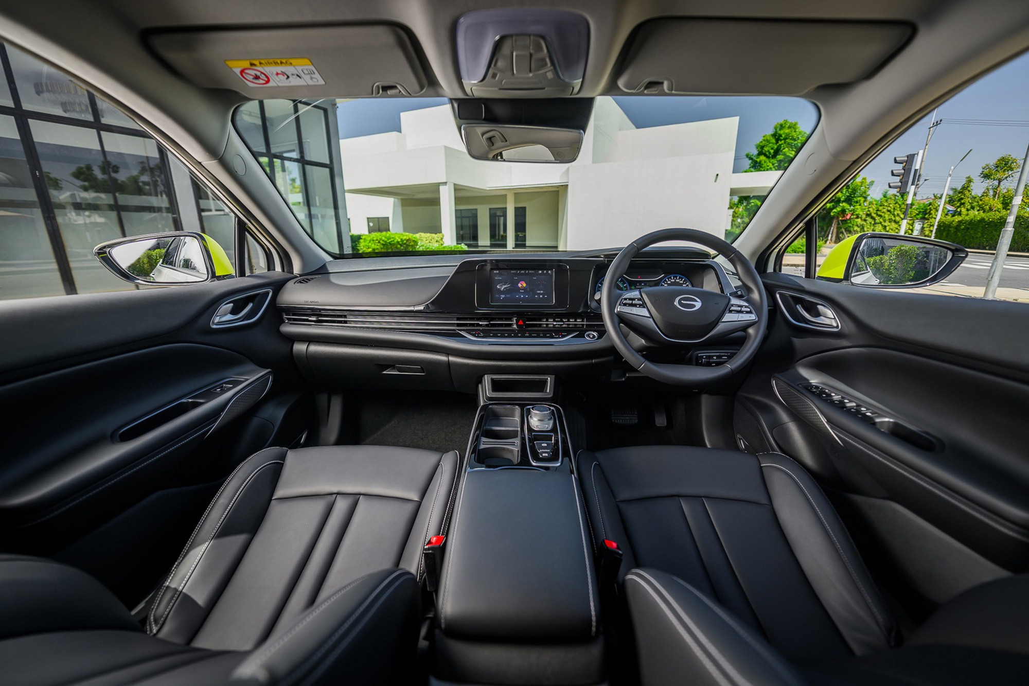 Cặp đôi xe điện hot ở Thái này đã về Việt Nam: Ngang cỡ Xpander, Civic, chạy tới 550km/sạc, ra mắt tháng 6 - Ảnh 15