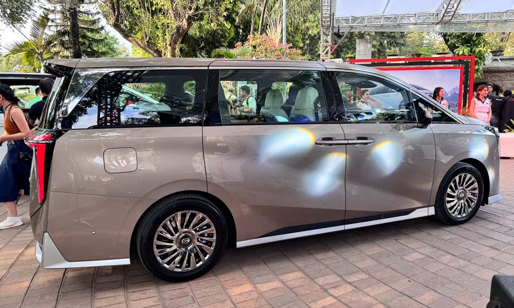 Mẫu xe này được mệnh danh là 'Lexus LM của Trung Quốc': Đấu Alphard bằng dáng Lexus, nhiều công nghệ và giá rẻ hơn hẳn - Ảnh 4