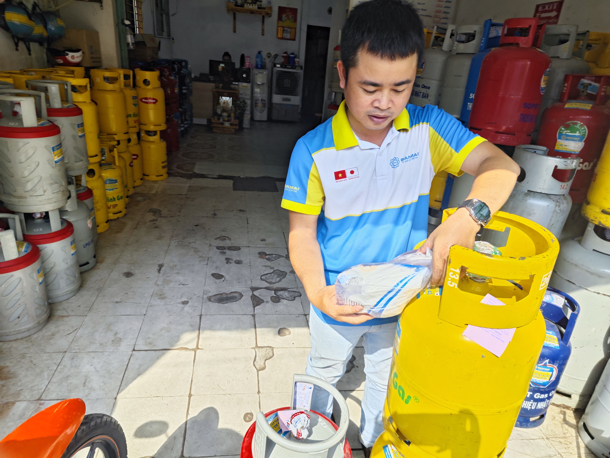 Giá gas bán lẻ giảm trong tháng 4 - Ảnh 1