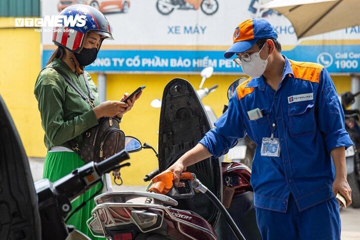 Cây xăng từ chối nhận thanh toán chuyển khoản của khách: Có bất thường? - Ảnh 1