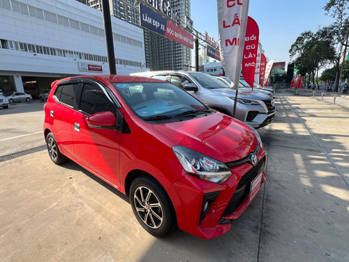 Ô tô cũ: Tiềm năng lớn nhưng sức mua yếu - Ảnh 1