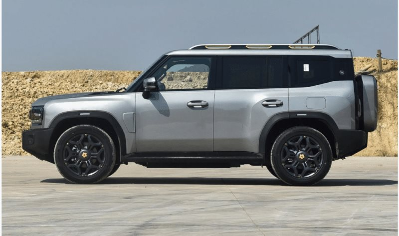 Hãng xe xây nhà máy 20.000 tỷ tại Việt Nam ra mắt siêu phẩm SUV: thiết kế đậm chất Defender 110, phạm vi di chuyển lên tới 1.300 km - Ảnh 3