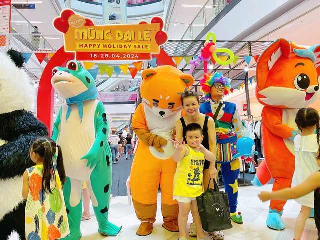 Sân chơi mùa hè sôi động đón Đại lễ và mùa mới tại Vạn Hạnh Mall - Ảnh 2