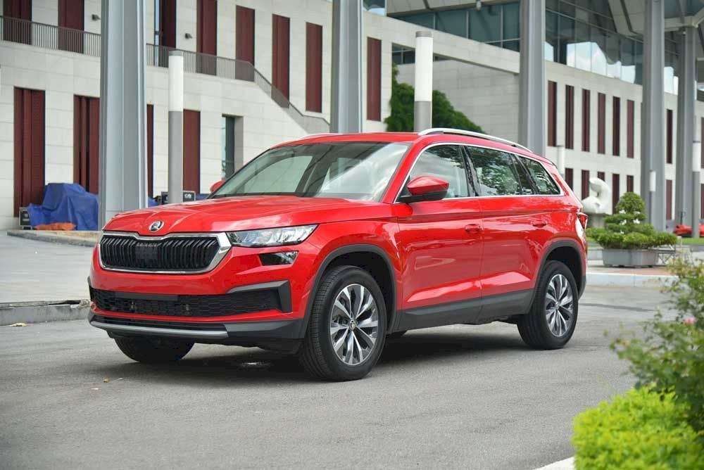 2 mẫu xe Skoda vừa giảm giá mạnh nhất kể từ khi về Việt Nam - Ảnh 2