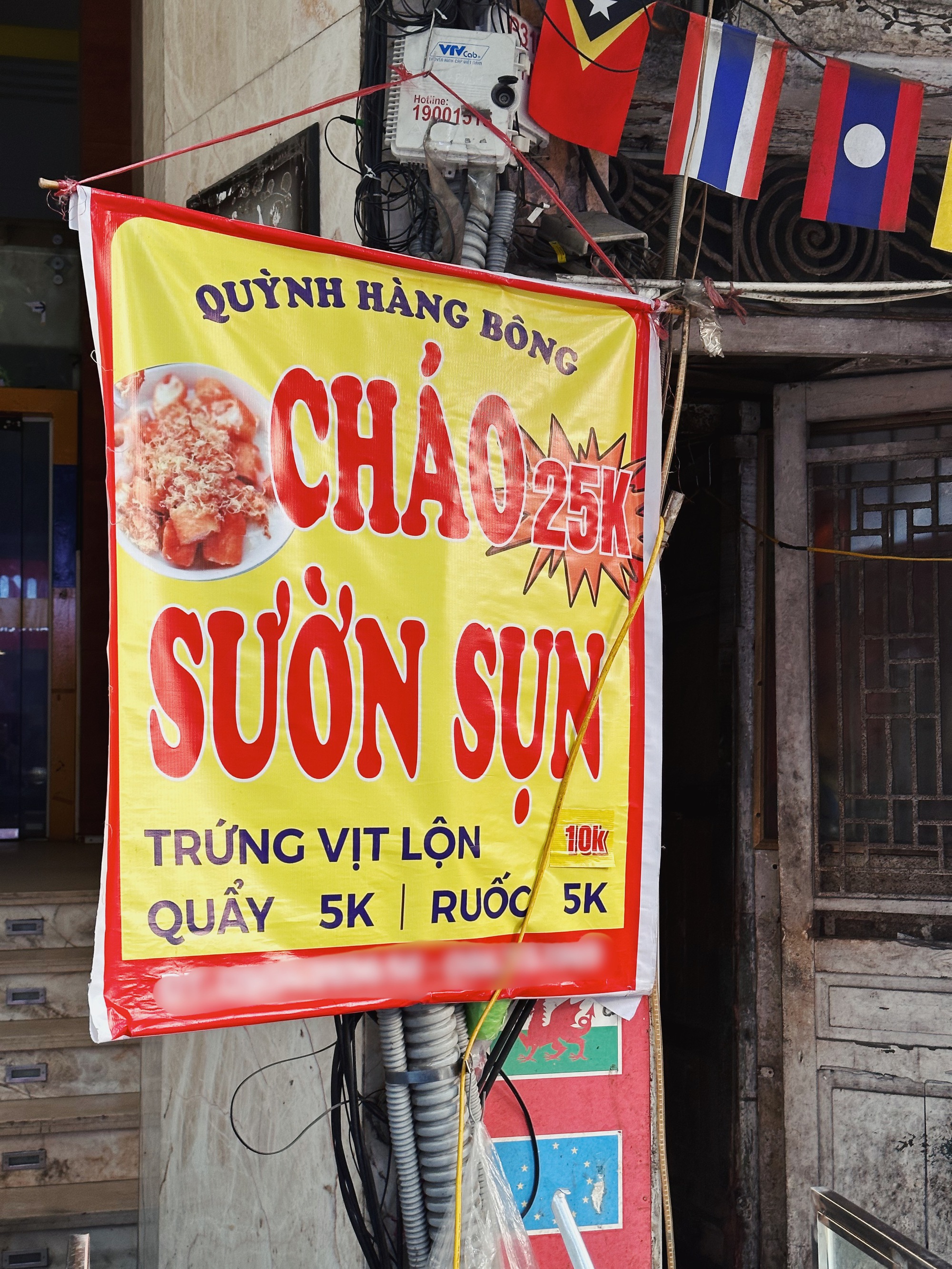 Chủ quán “cháo sườn 9.0 IELTS” lên tiếng khi bị chê đắt đỏ: “Bát ăn thử giá 20.000 đồng tôi thấy hợp lý” - Ảnh 10