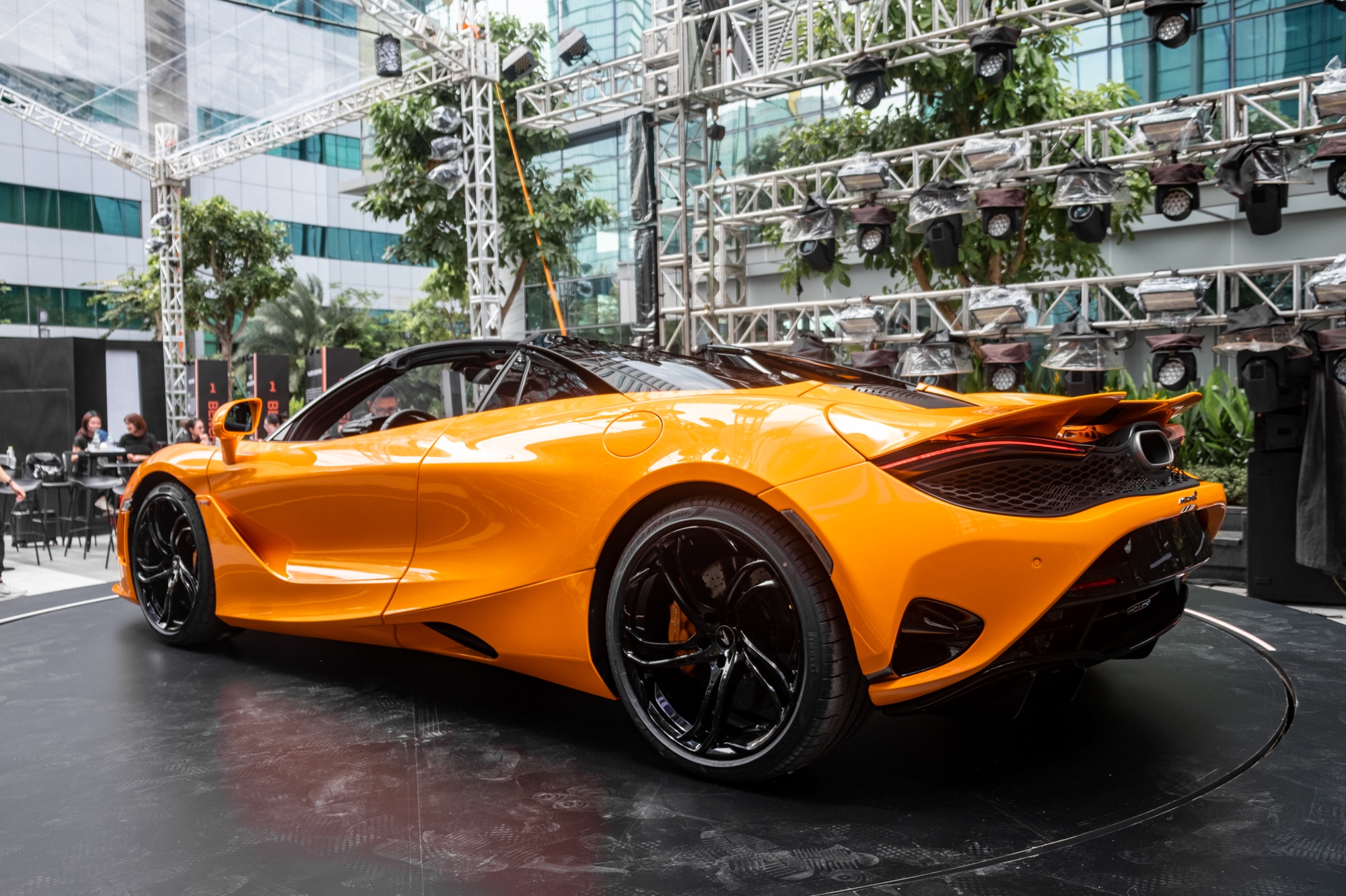McLaren 750S ra mắt Việt Nam: Nhẹ nhất, mạnh nhất lịch sử thương hiệu Anh, có trang bị mới lần đầu xuất hiện, giá từ 20 tỷ - Ảnh 3