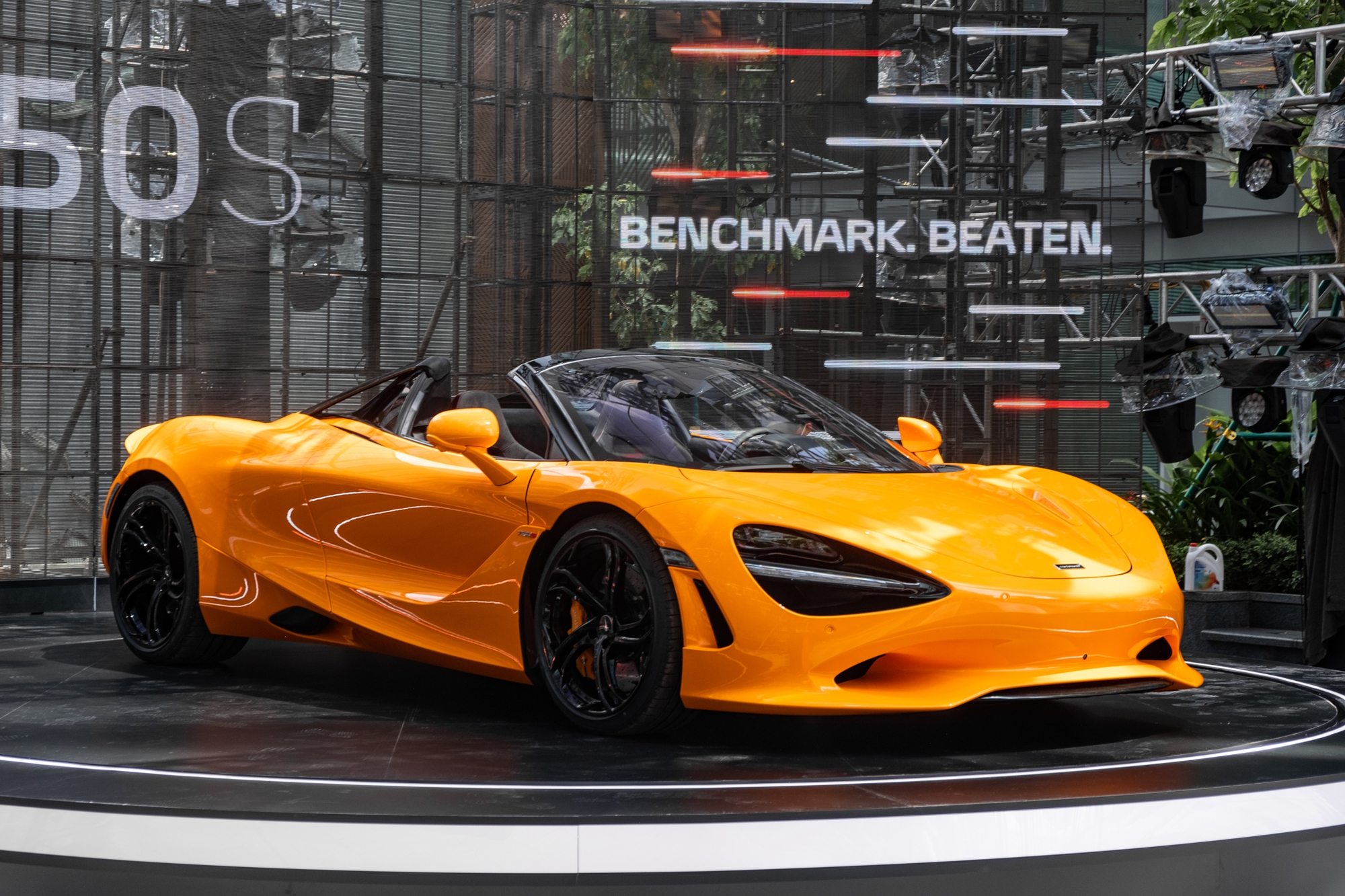 McLaren 750S ra mắt Việt Nam: Nhẹ nhất, mạnh nhất lịch sử thương hiệu Anh, có trang bị mới lần đầu xuất hiện, giá từ 20 tỷ - Ảnh 10