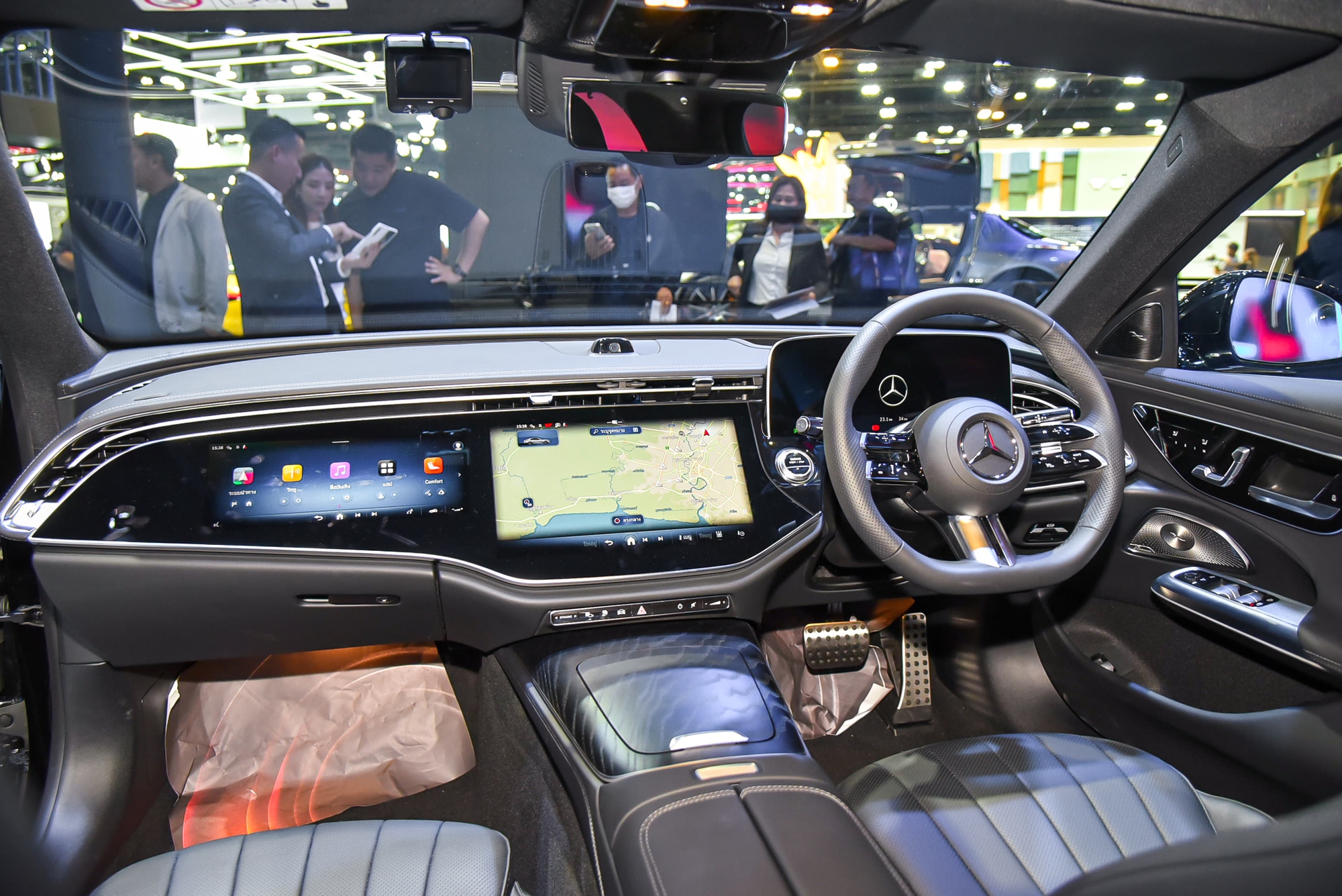 Mercedes-Benz E-Class 2024 xuất hiện tại Việt Nam: Giống bản plug-in hybrid ở Thái Lan, dự kiến ngày ra mắt không còn xa, dễ hút khách nếu giữ trang bị này - Ảnh 8
