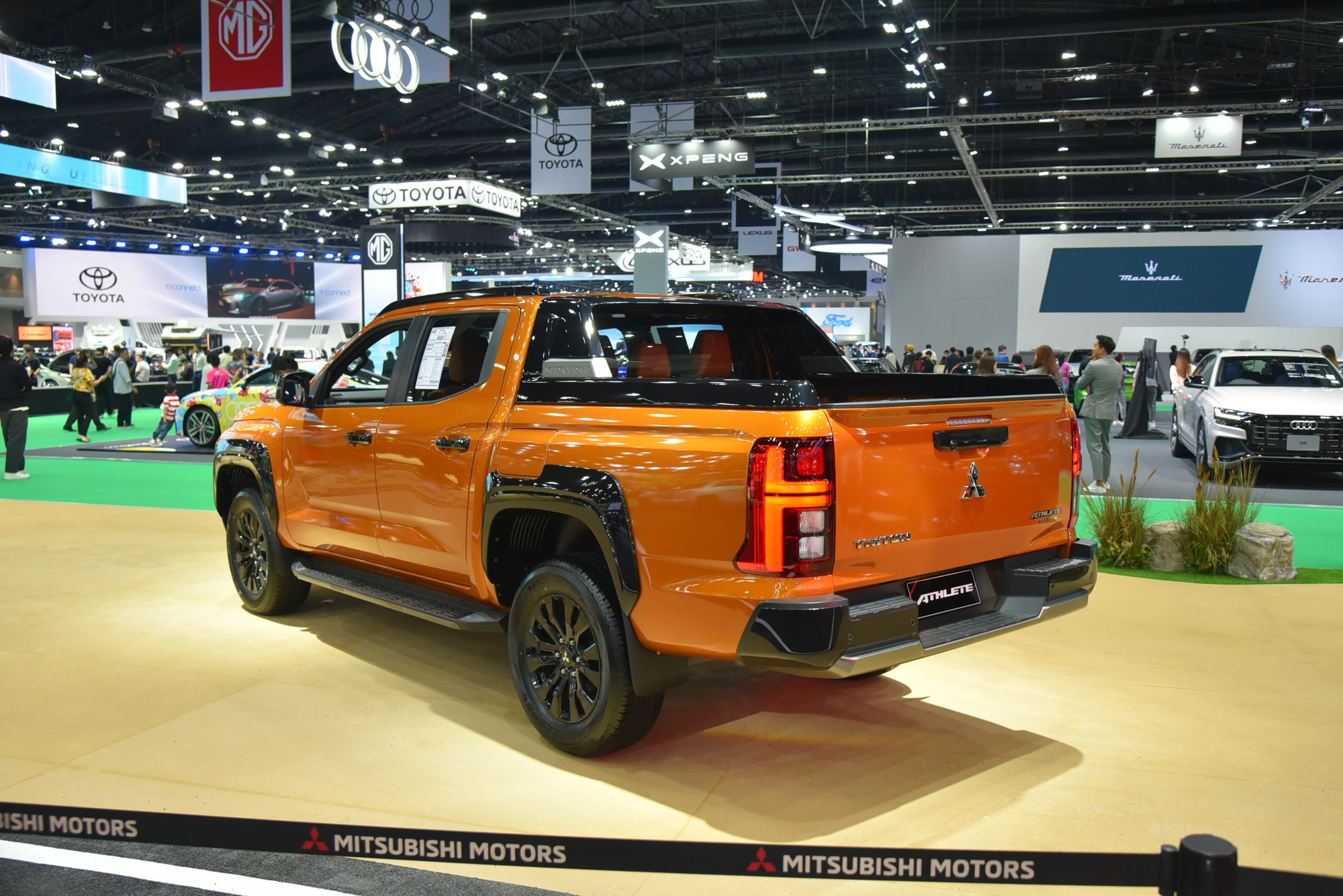 Mitsubishi Triton 2024 lộ diện tại Việt Nam với 3 phiên bản: Khác biệt lớn ở bộ mâm, có bản thể thao đấu Ranger Wildtrak - Ảnh 11