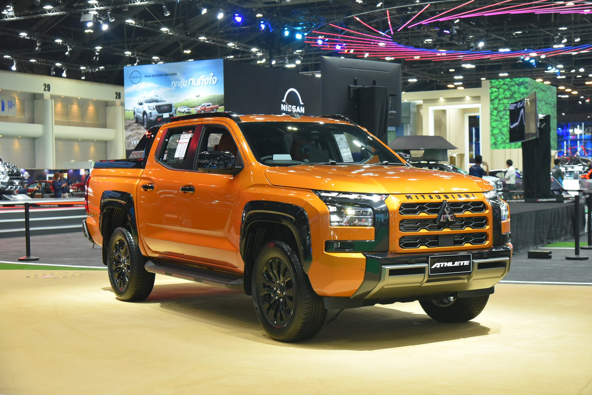 Mitsubishi Triton 2024 lộ diện tại Việt Nam với 3 phiên bản: Khác biệt lớn ở bộ mâm, có bản thể thao đấu Ranger Wildtrak - Ảnh 8