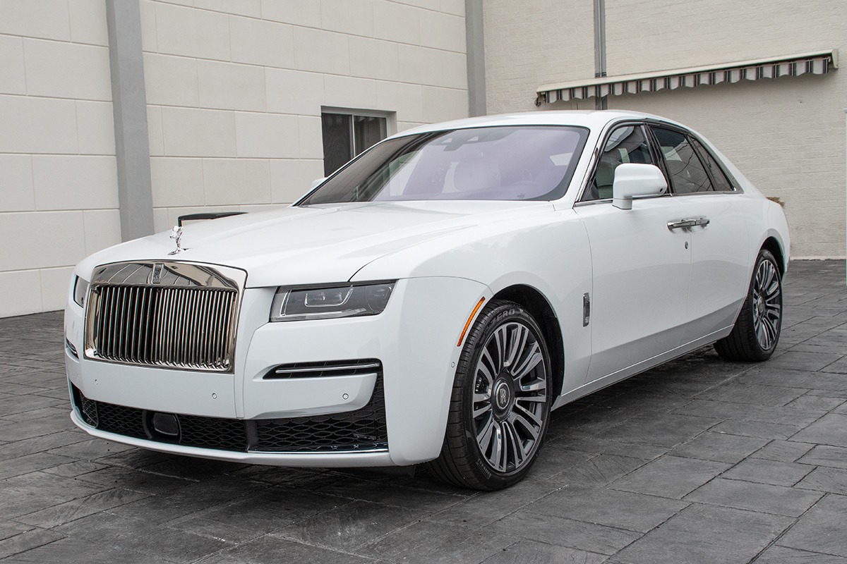 Rolls-Royce Ghost 11 năm tuổi độ kit như bản 2024: Rao bán 10 tỷ đồng nhưng có điểm dễ khiến khách đặt câu hỏi - Ảnh 5