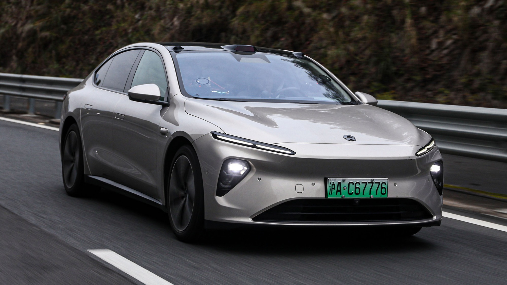 Hãng xe điện Trung Quốc 'nổ' đi được 1000km/sạc - Đây là kết quả thực tế sau 13 tiếng chạy liên tục - Ảnh 2